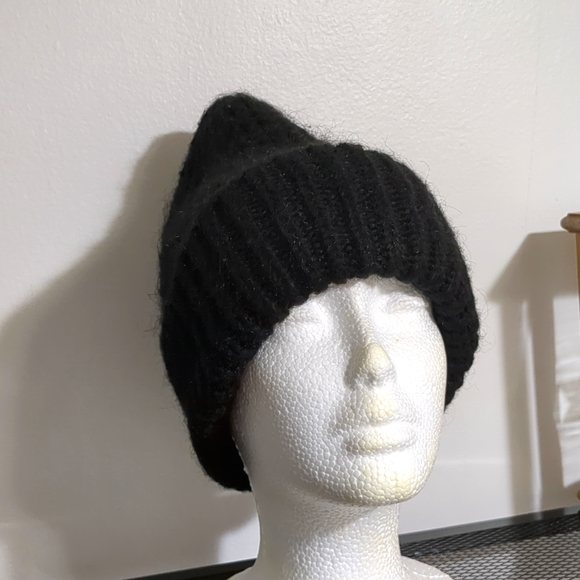 Women's Thick Winter Beanie From Target - Picture 7 of 8